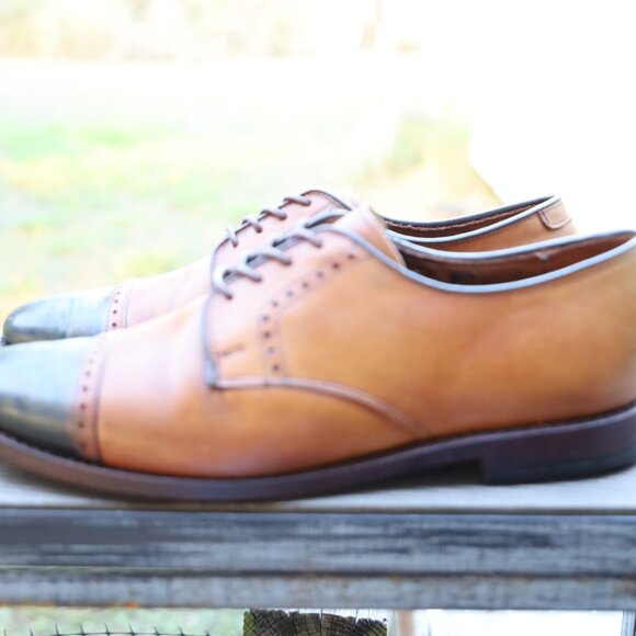 SALE - Allen Edmonds Clifton 9.5-D Brown Captoe Derby Mens Dress Shoes - Picture 8 of 10